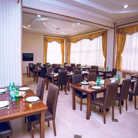 Grand Nakhchivan Hotel Экстерьер фото